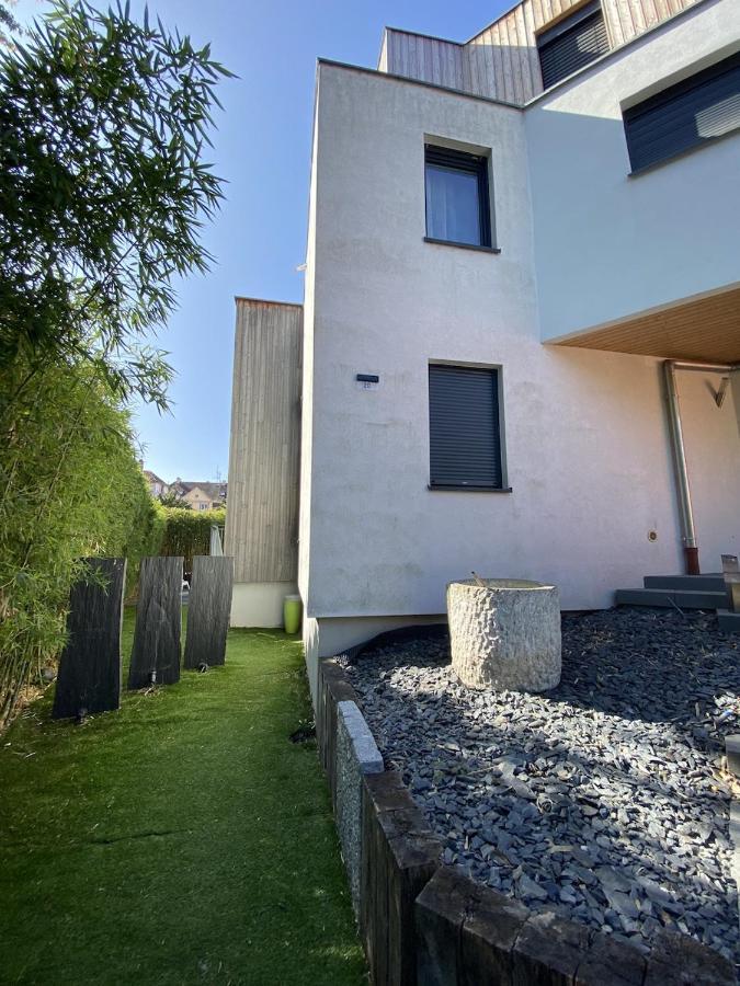 Villa Exclusive Straatsburg Buitenkant foto